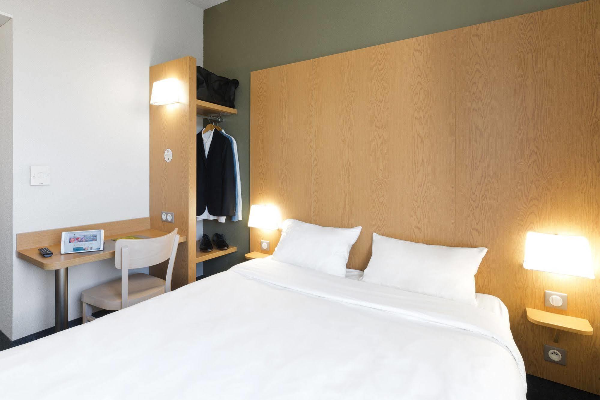B&B Hotel La Roche-Sur-Yon Mouilleron-le-Captif Екстериор снимка